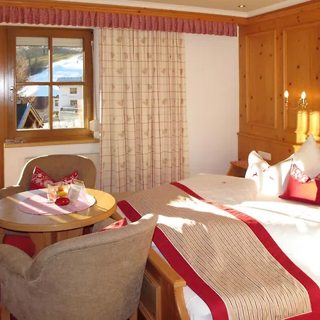 Garni Royal-1 By Interhome