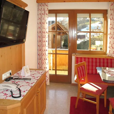 Garni Royal-1 By Interhome