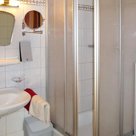 Garni Royal-1 By Interhome